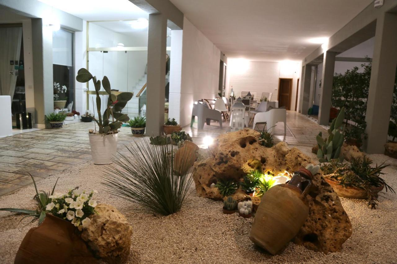 Bed and Breakfast Virò House Squinzano Esterno foto