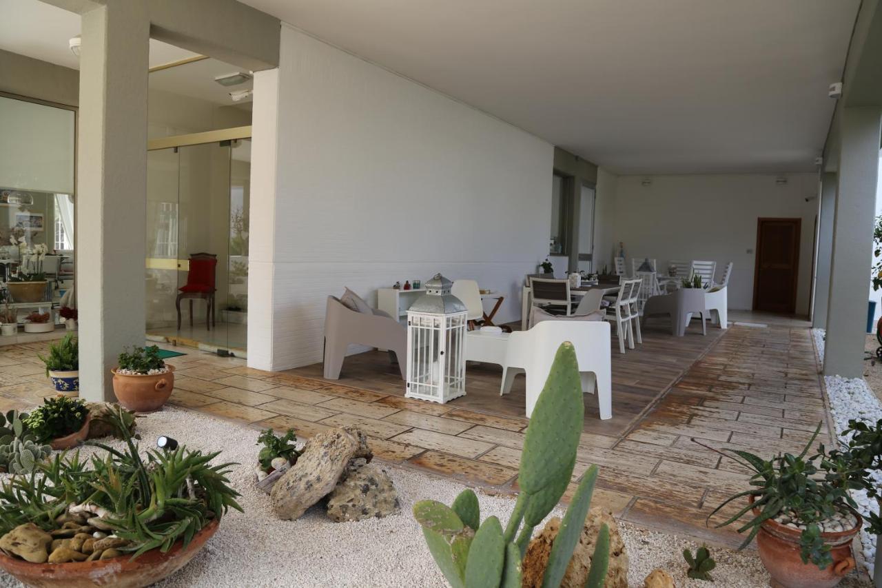 Bed and Breakfast Virò House Squinzano Esterno foto